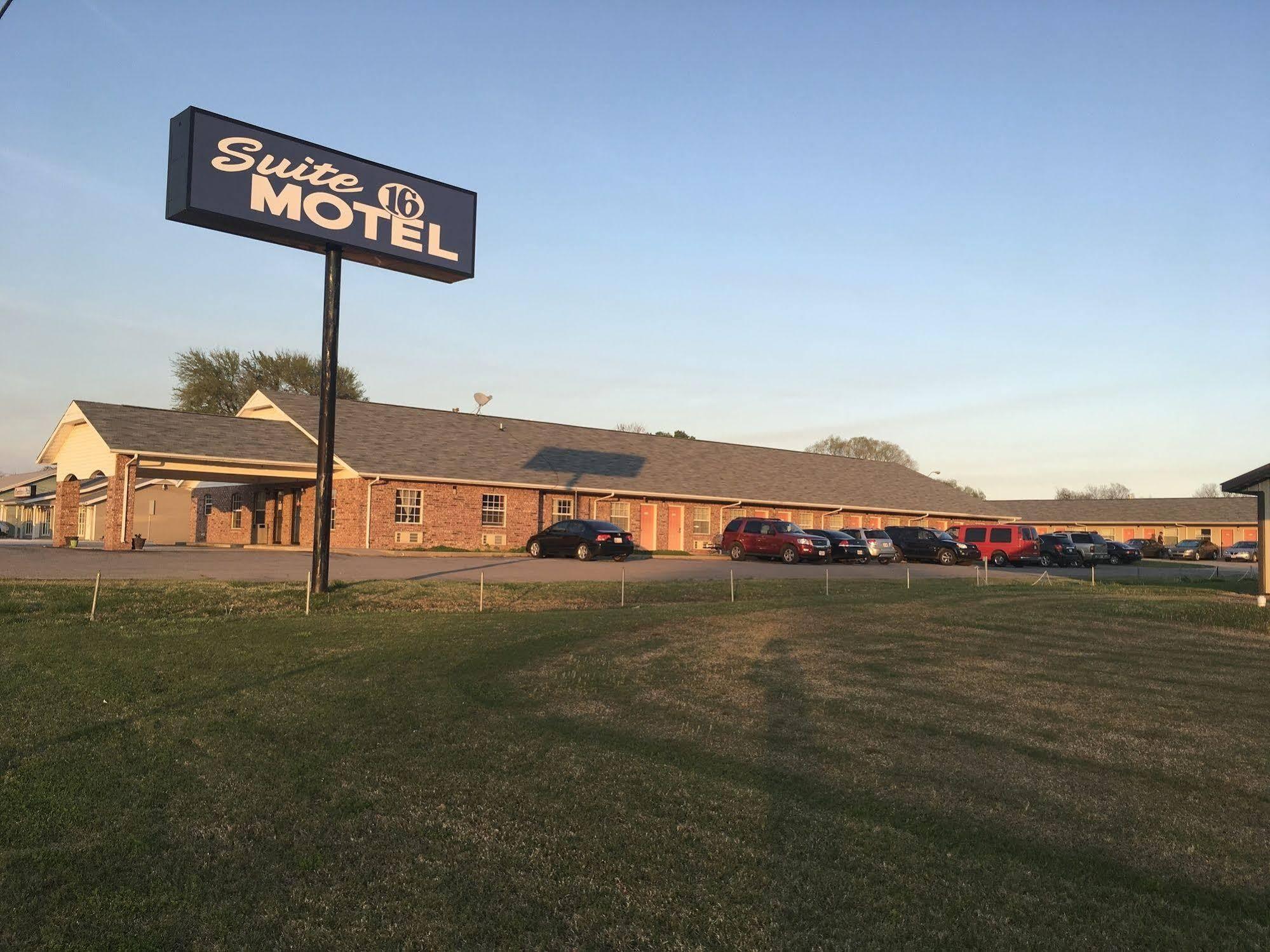 Suite 16 Motel 고어 외부 사진